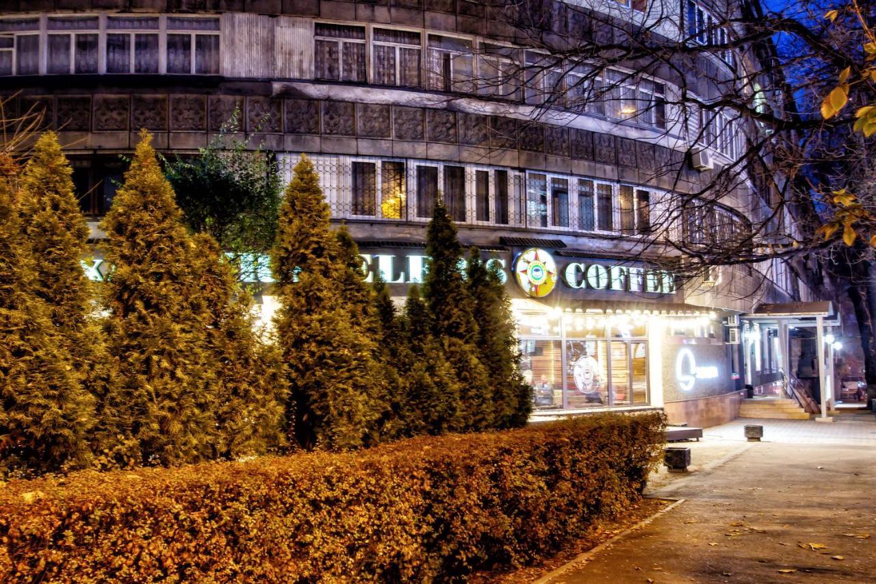 32 Traveler's Choice In The Center * Almatı