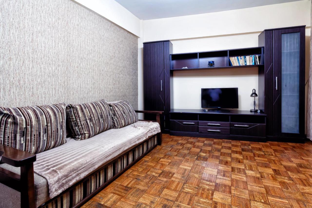 32 Traveler's Choice In The Center Almatı